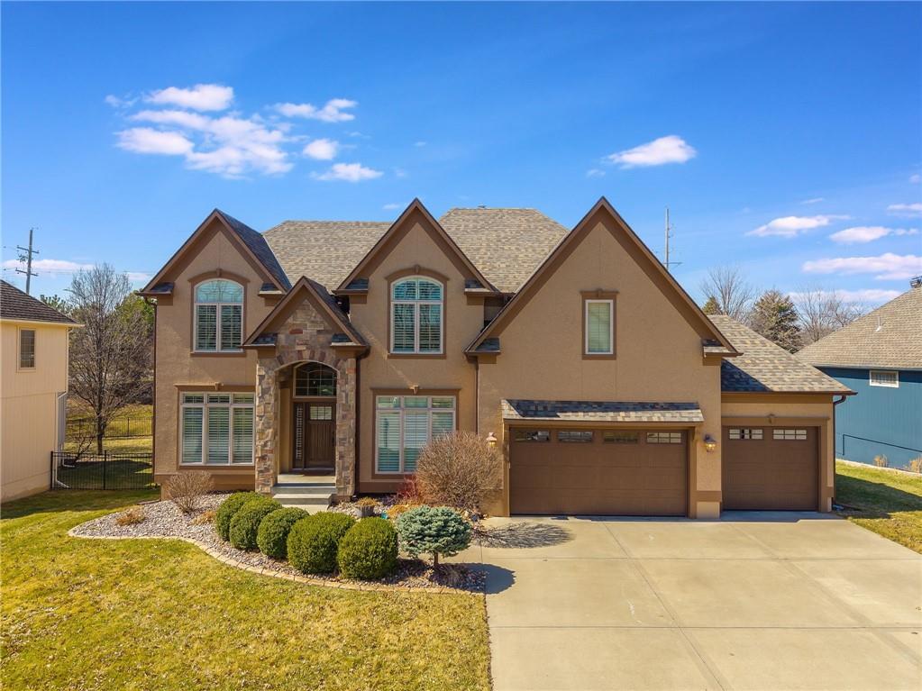 N Oxford Ave, Kansas City, MO 64157