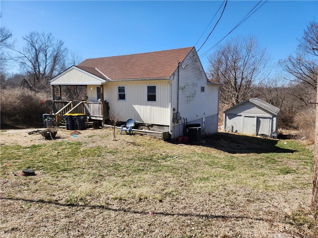 N Cambridge Ave, Kansas City, MO 64119