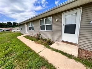E Wigwam Dr, Independence, MO 64056