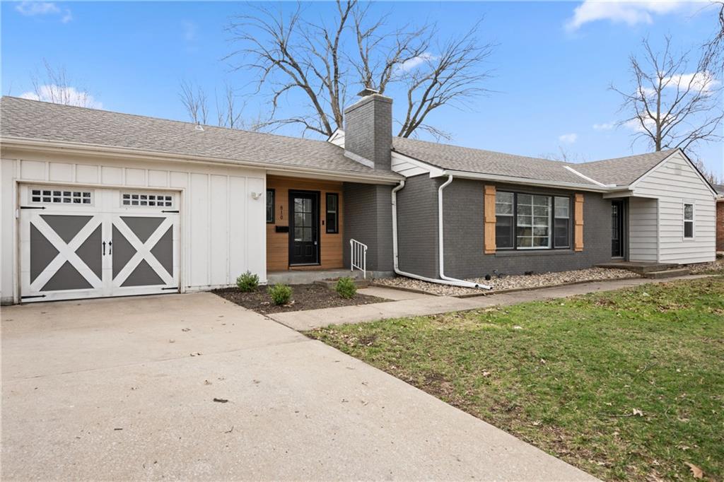 S Chestnut St, Olathe, KS 66061