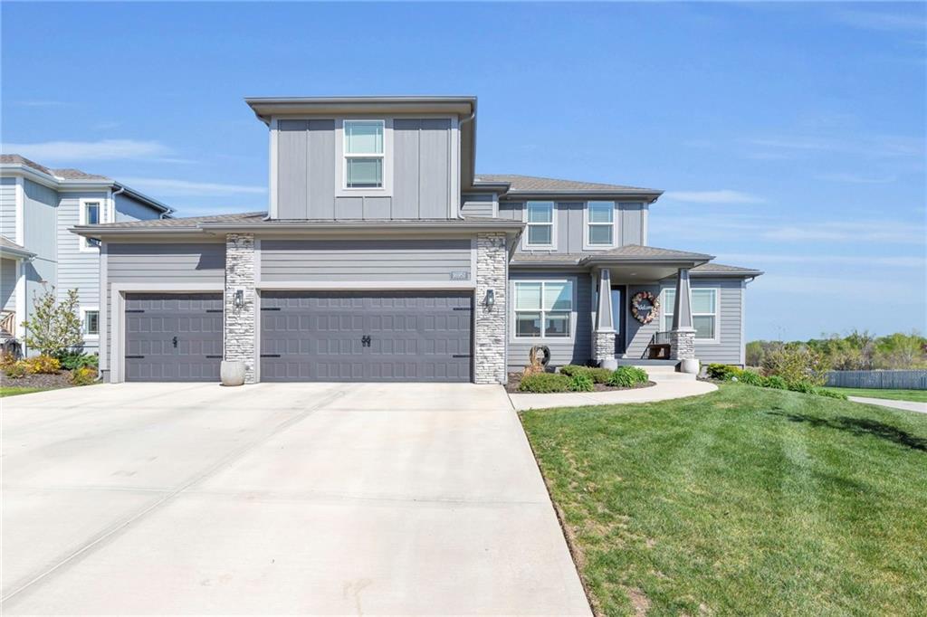 S Hunter St, Olathe, KS 66062