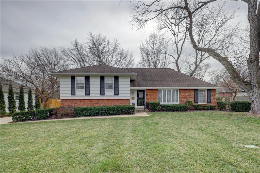W 86th Ter, Overland Park, KS 66207