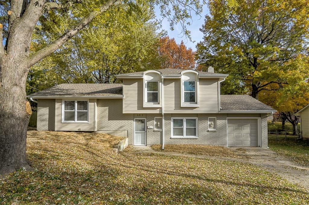 S Union St, Independence, MO 64055