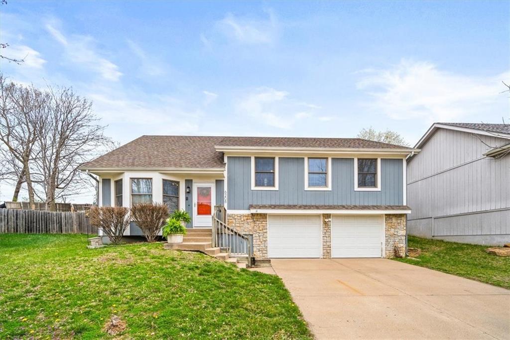 Ne 49th Ter, Kansas City, MO 64119