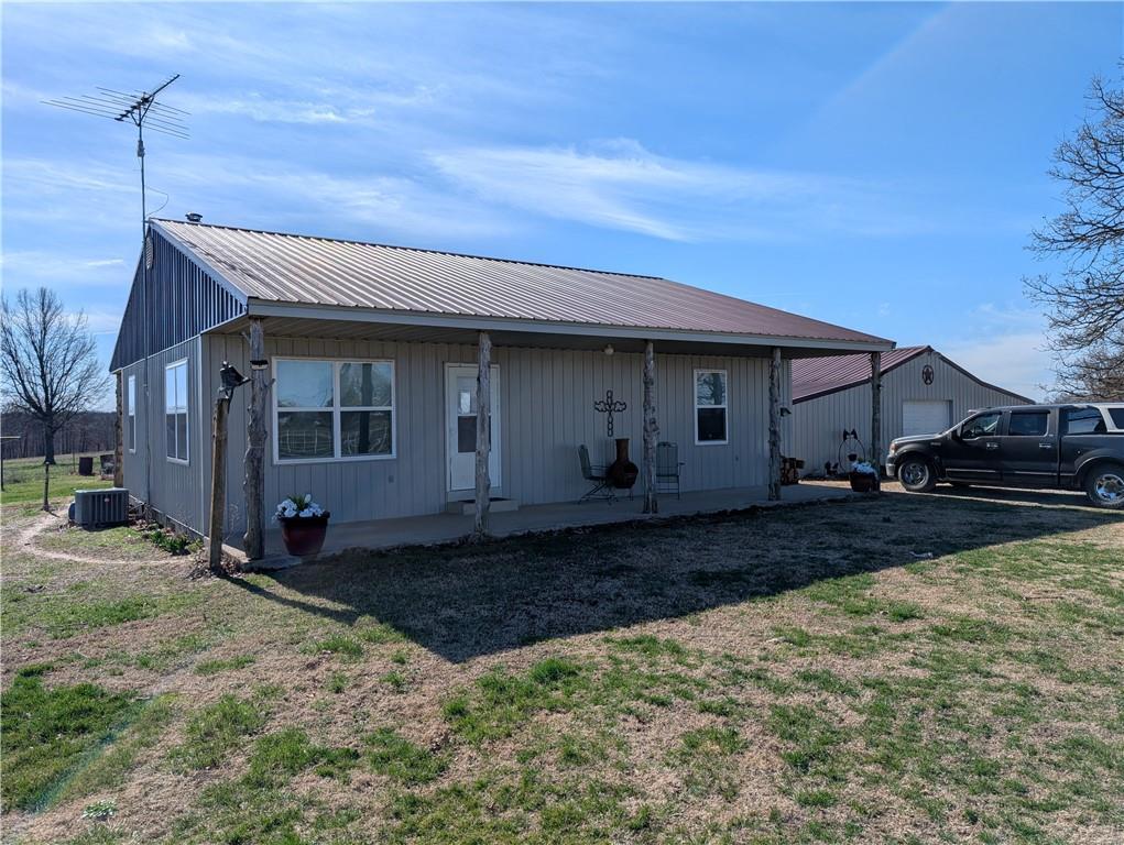 E Militia Rd, El Dorado Springs, MO 64744