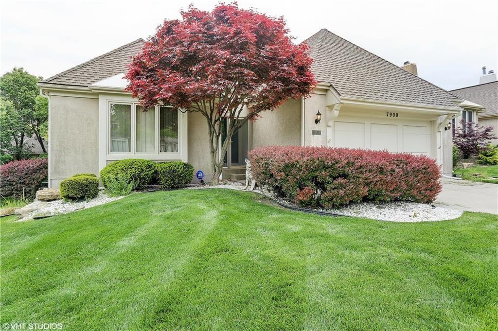 W 118th St, Overland Park, KS 66210