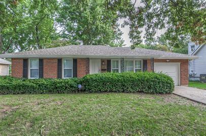 E 105th St, Kansas City, MO 64134