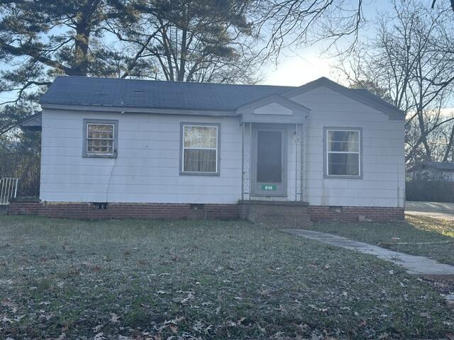 Meadowbrook Dr, West Point, MS 39773