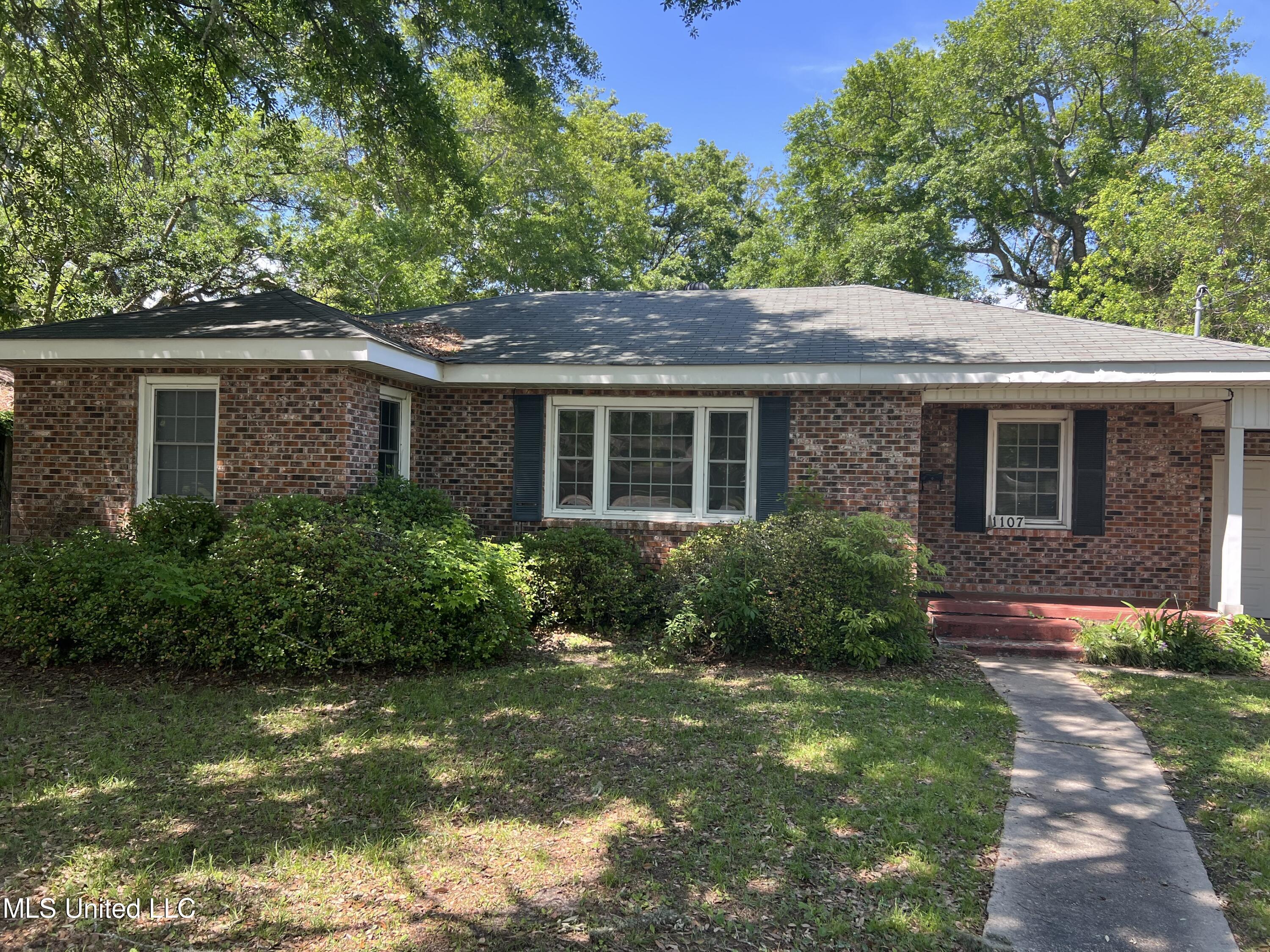 Washington Ave, Pascagoula, MS 39567