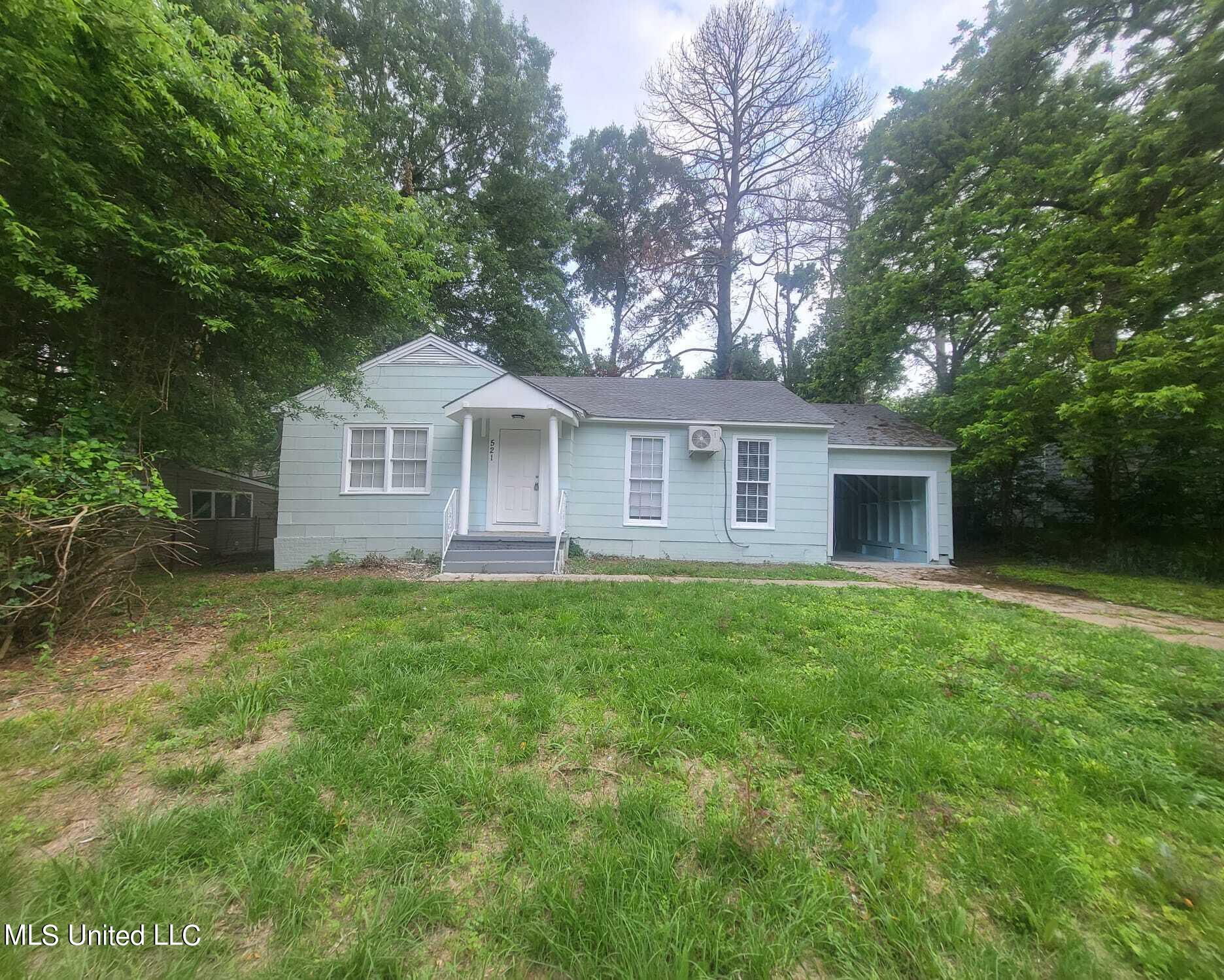 Launcelot Rd, Jackson, MS 39206