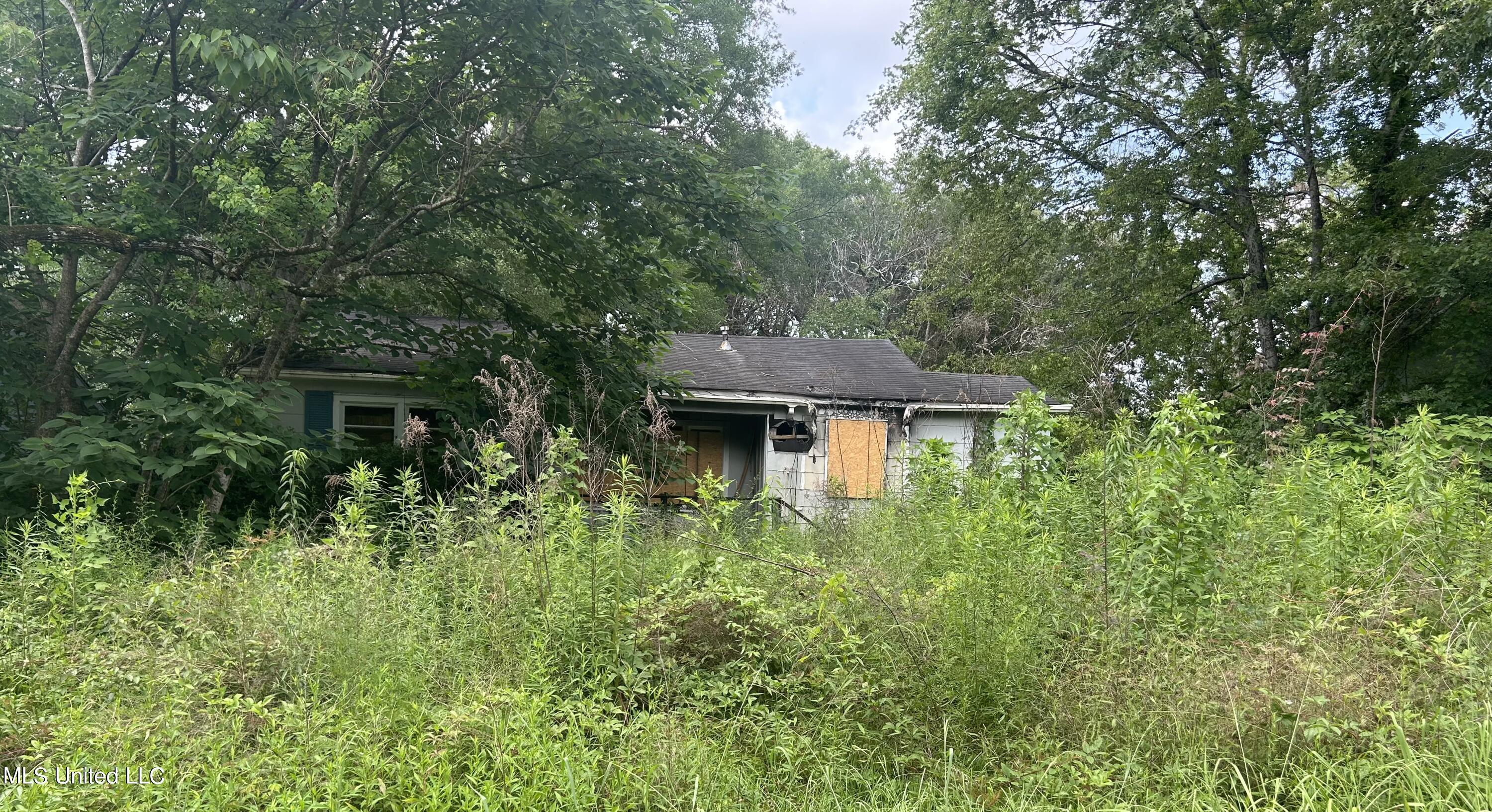 Winn St, Jackson, MS 39204