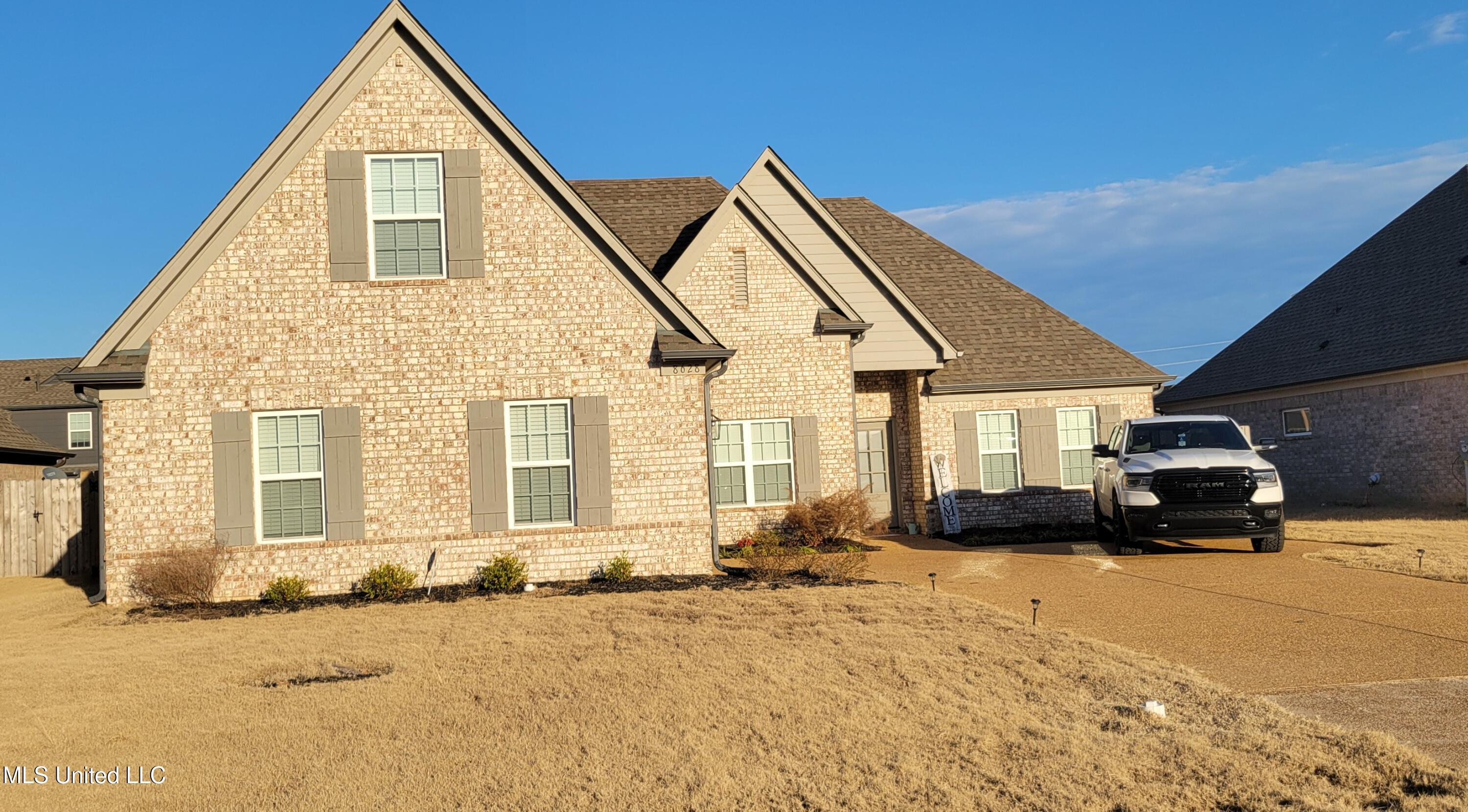 Lois Ln, Southaven, MS 38672