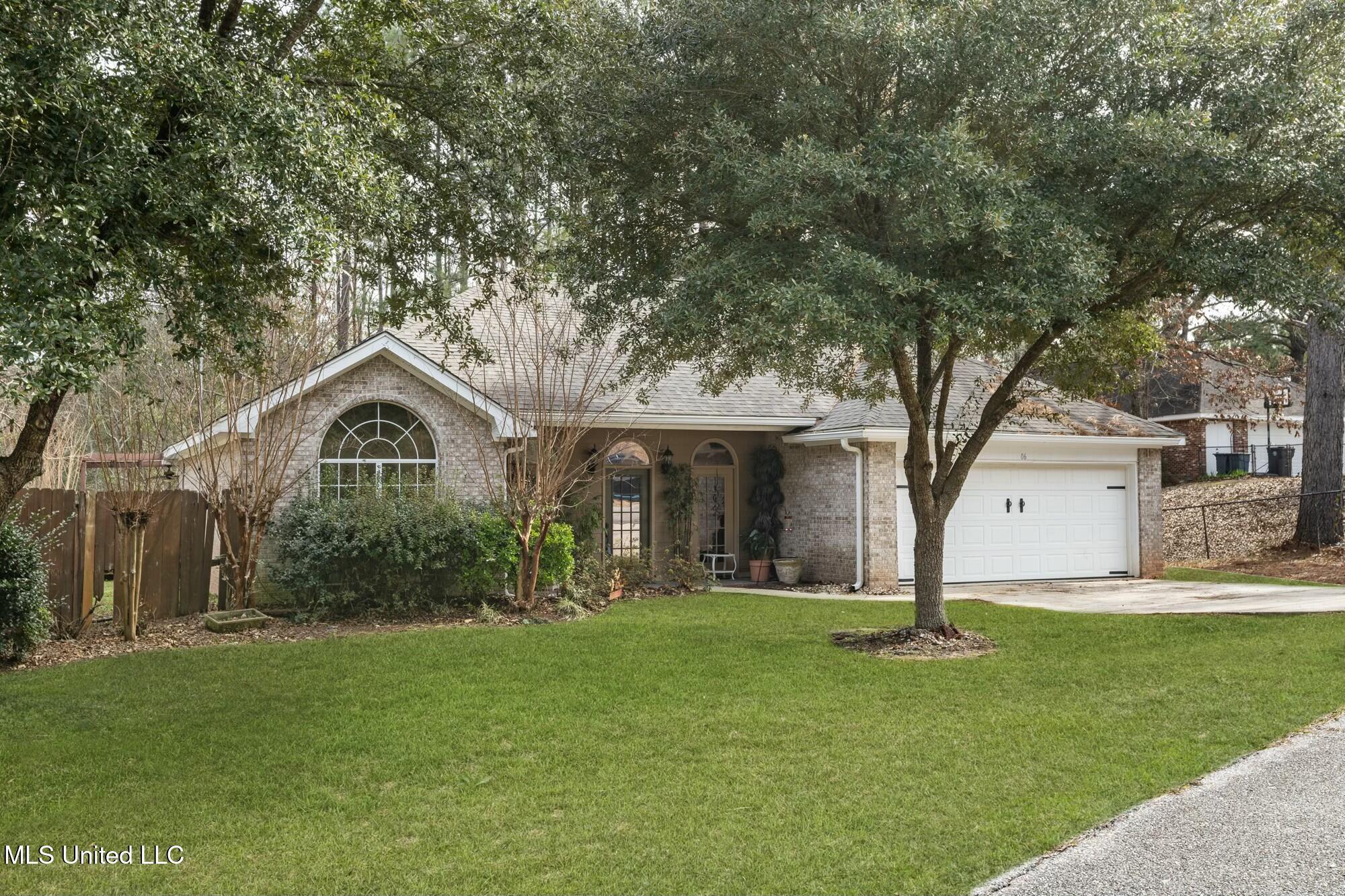S Wind Ridge Cv, Purvis, MS 39475