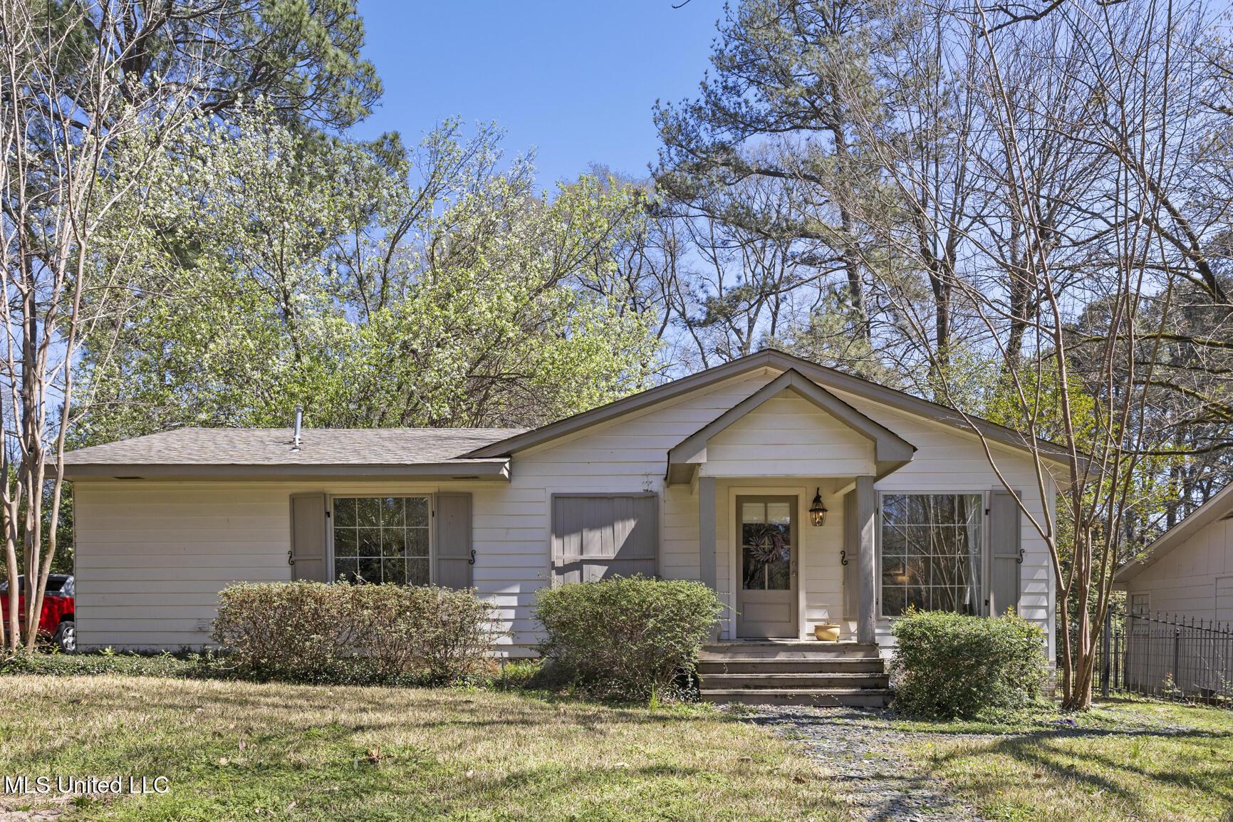 Dunn St, Jackson, MS 39211
