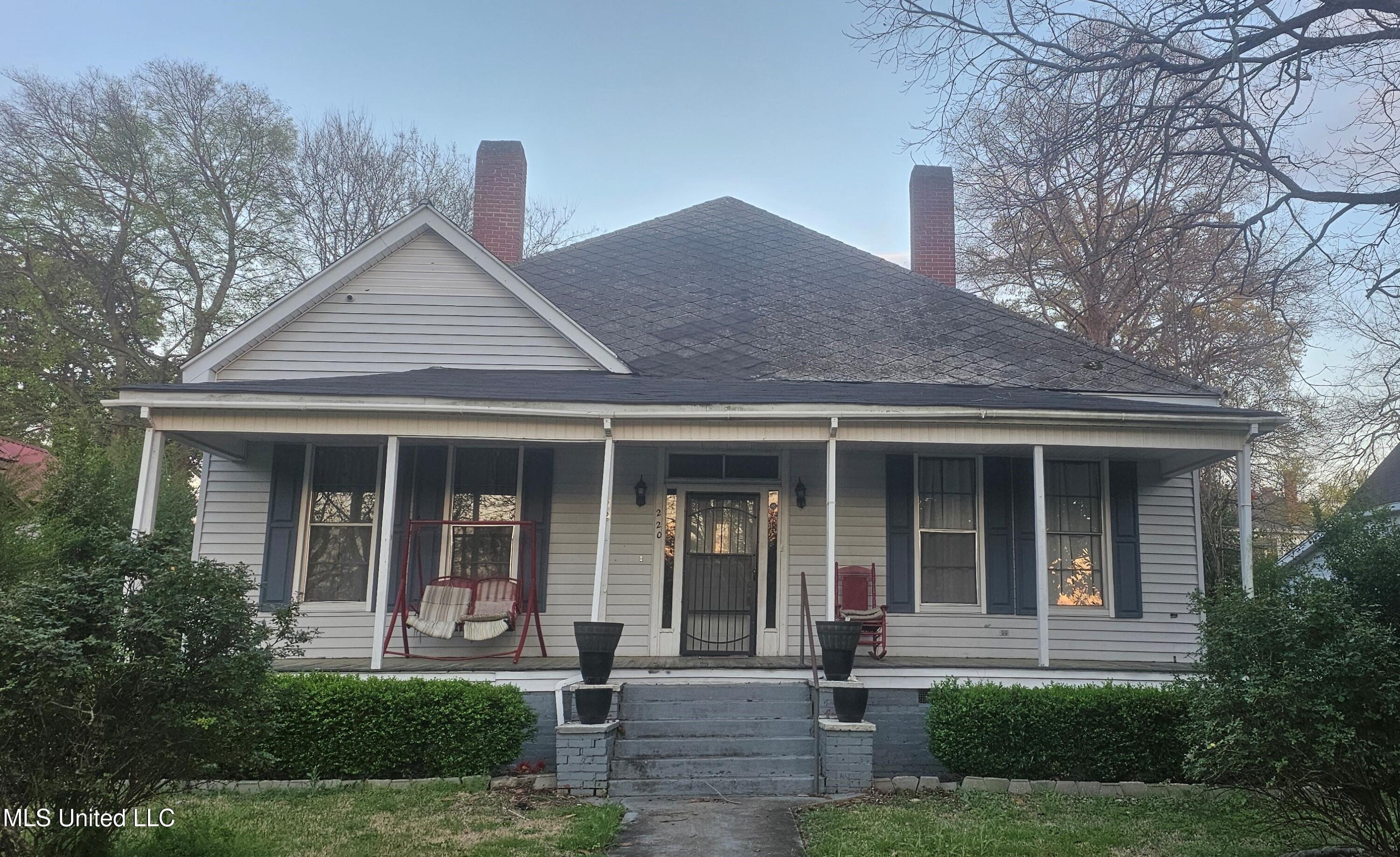 Calhoun Ave, Yazoo City, MS 39194