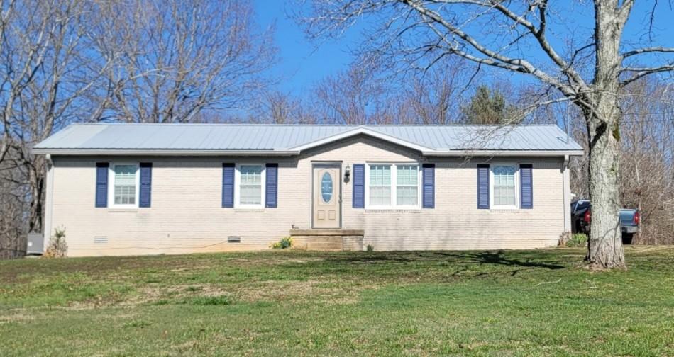 Fall River Rd, Goodspring, TN 38460