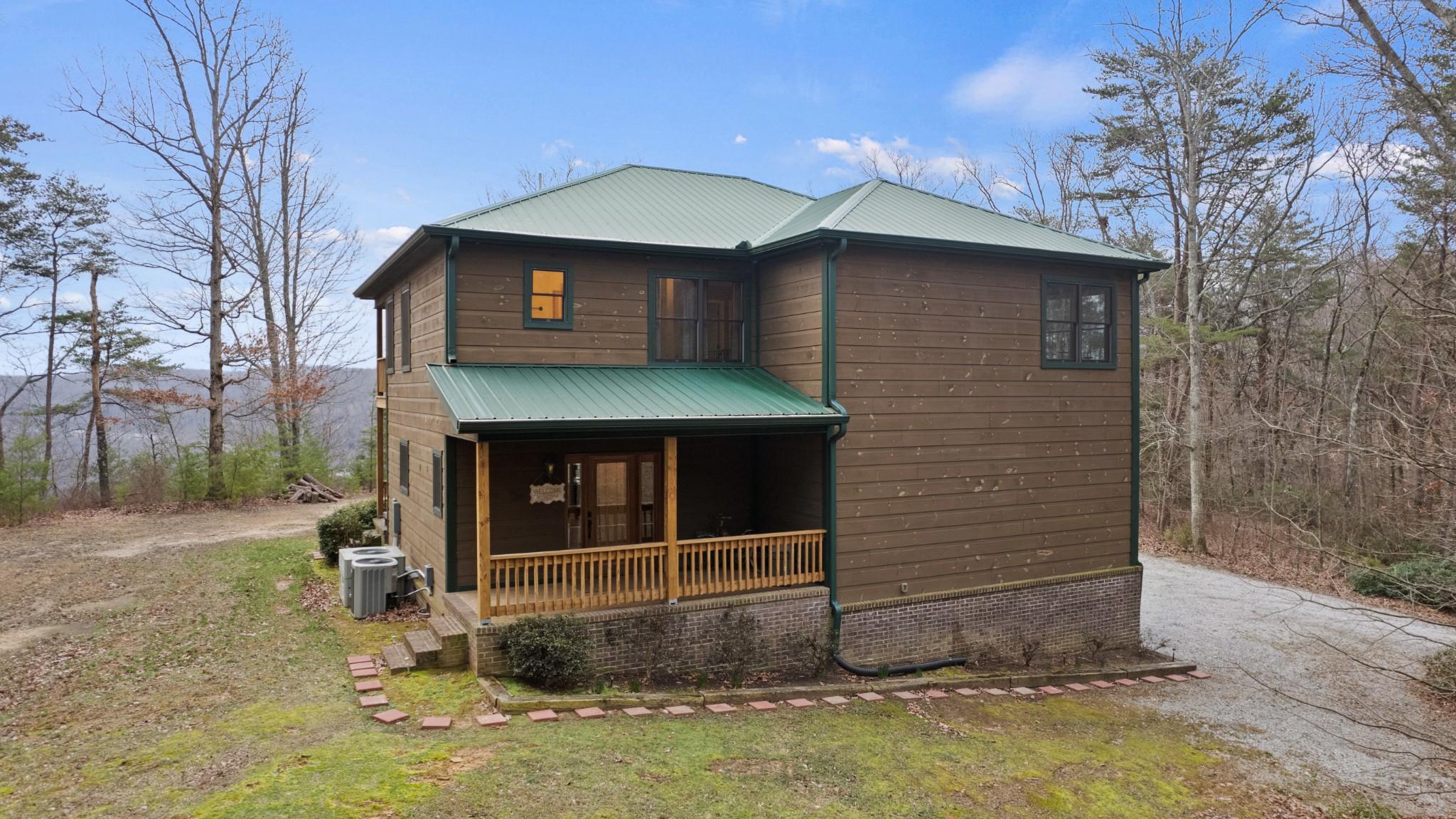 Cooleys Rift Blvd, Monteagle, TN 37356