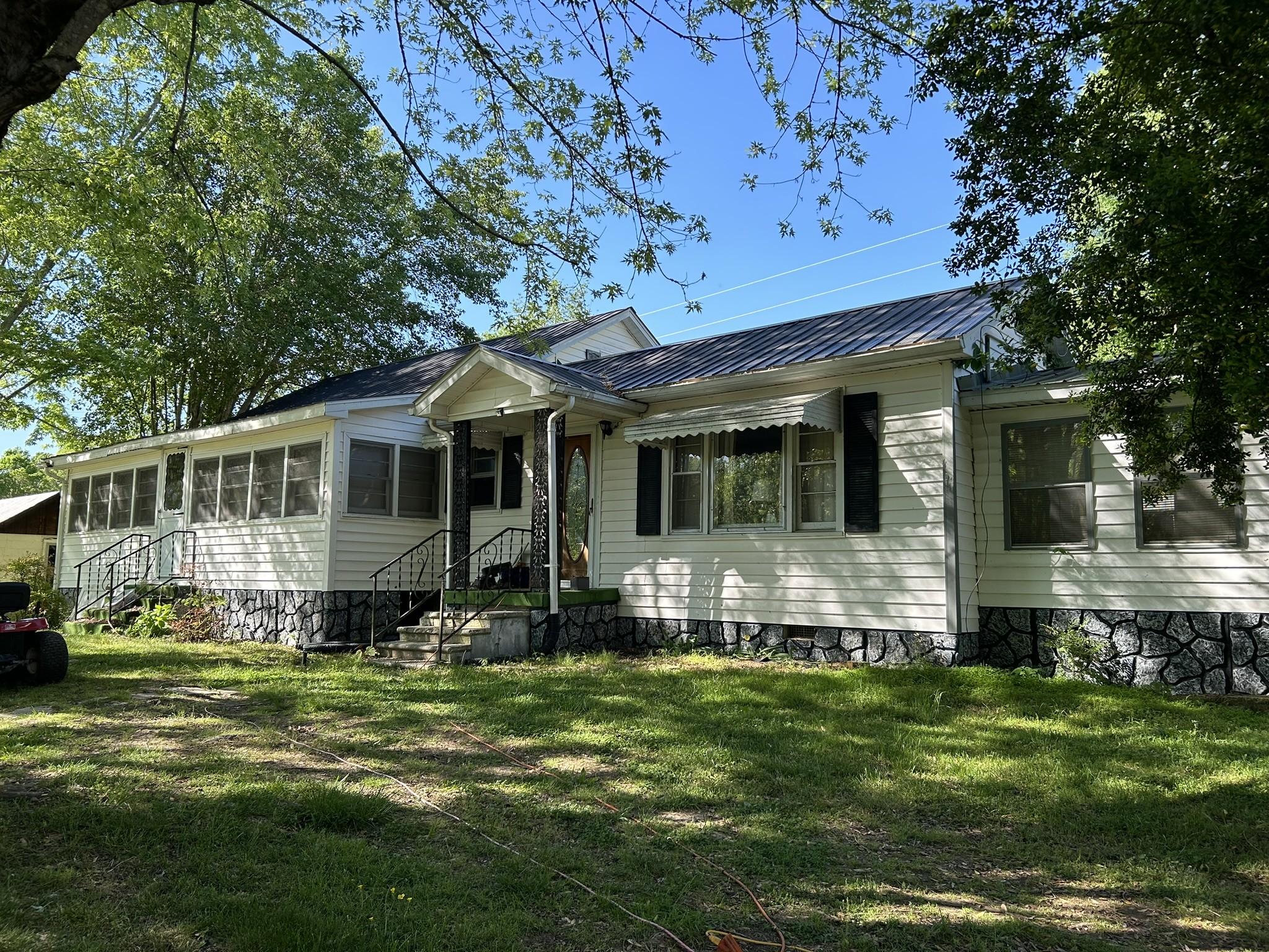 Witcher Hollow Rd, Red Boiling Springs, TN 37150