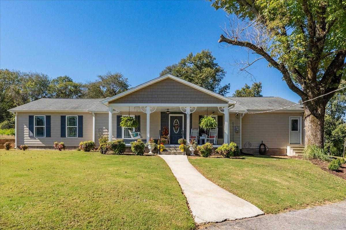 Rube Robinson Rd, Huntsville, AL 35811