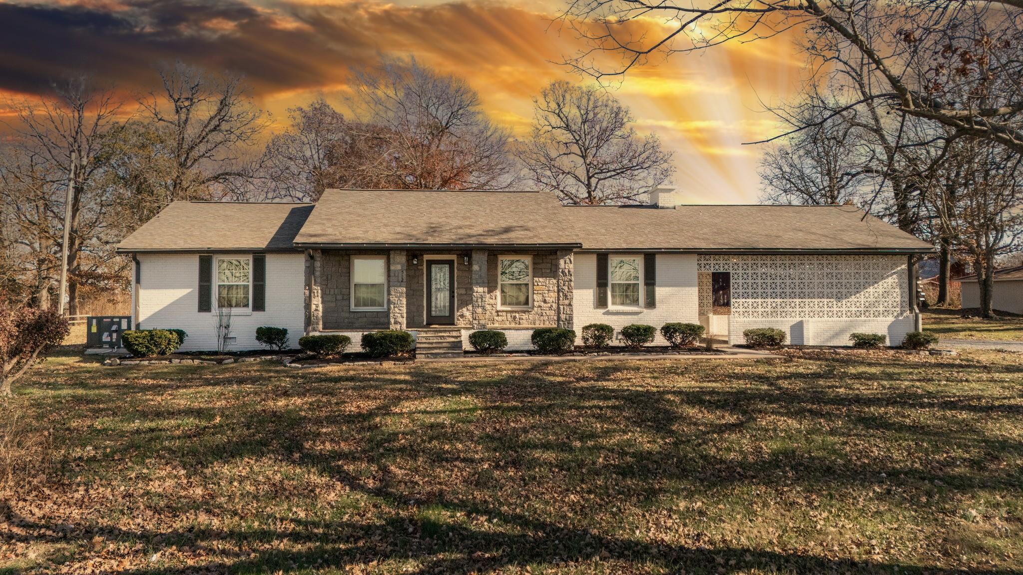 Doss Rd, Cross Plains, TN 37049