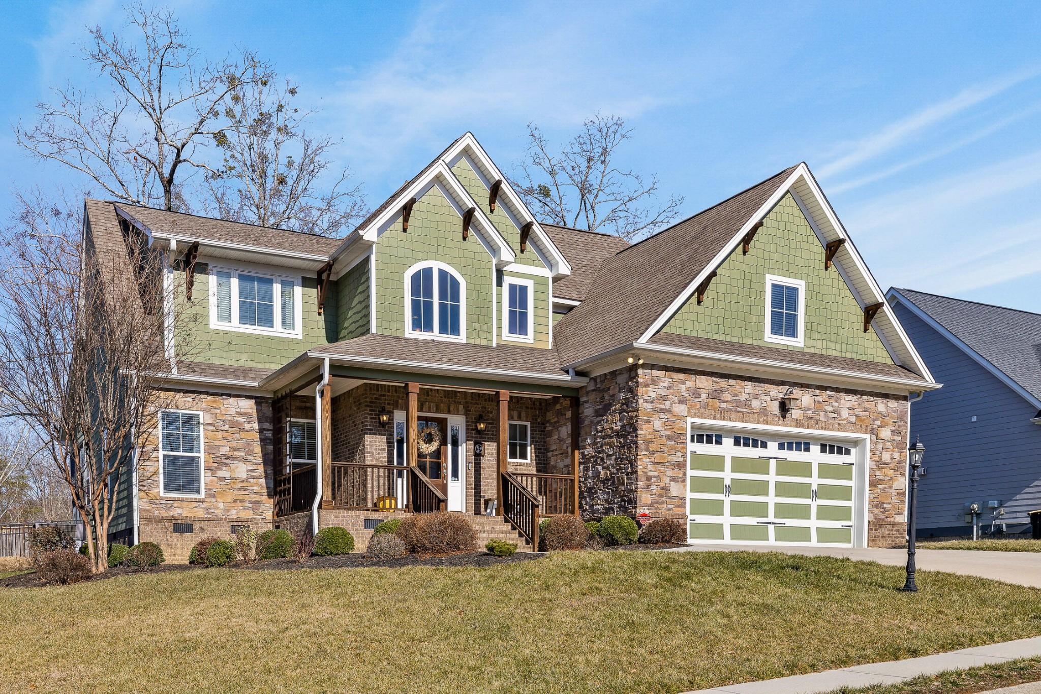 Satjanon Dr, Ooltewah, TN 37363