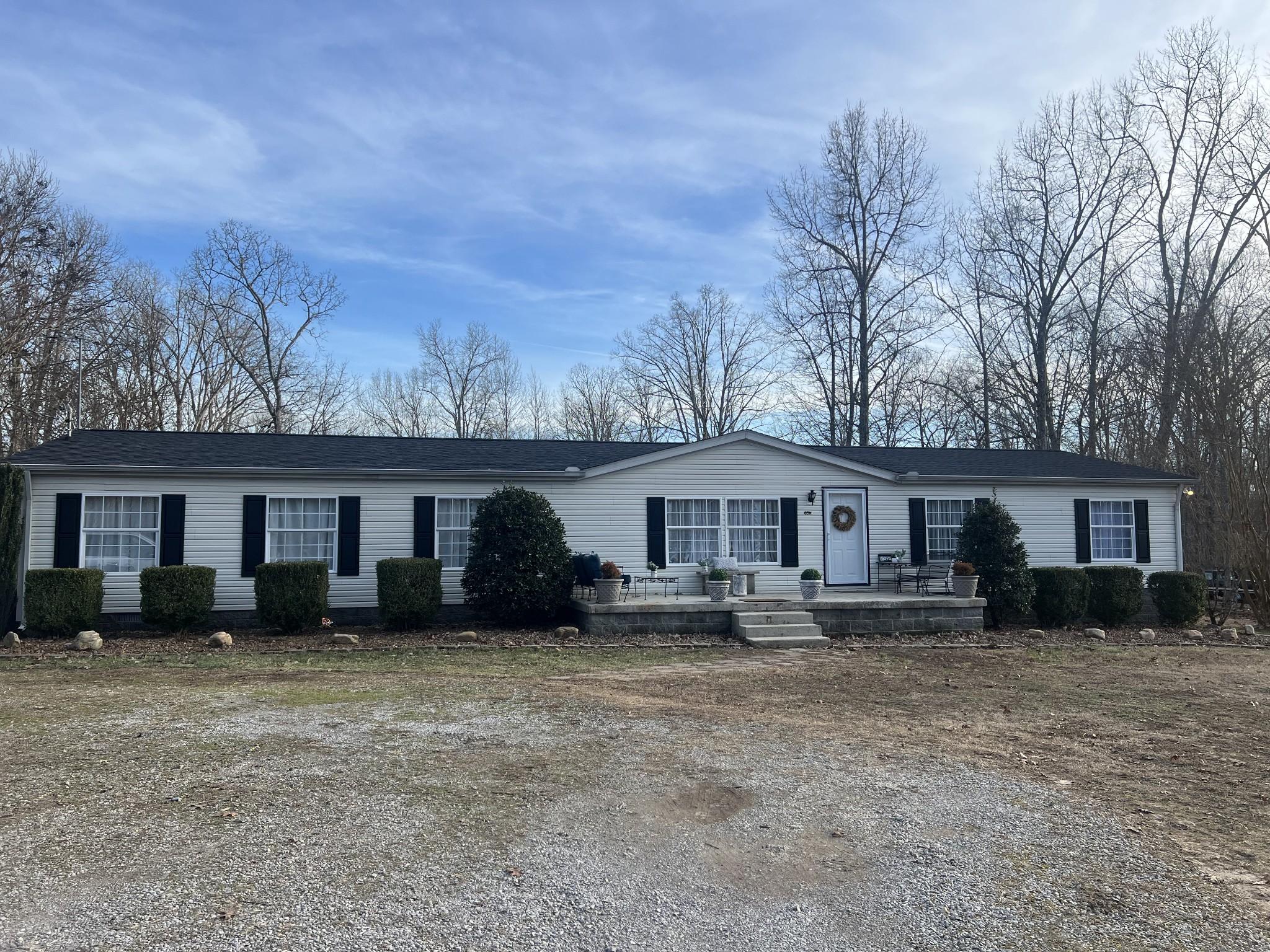 Oak Springs Rd, Nunnelly, TN 37137