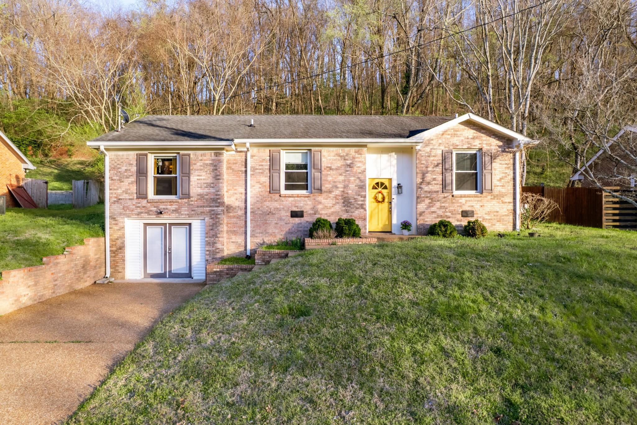 Holt Valley Rd, Nashville, TN 37221