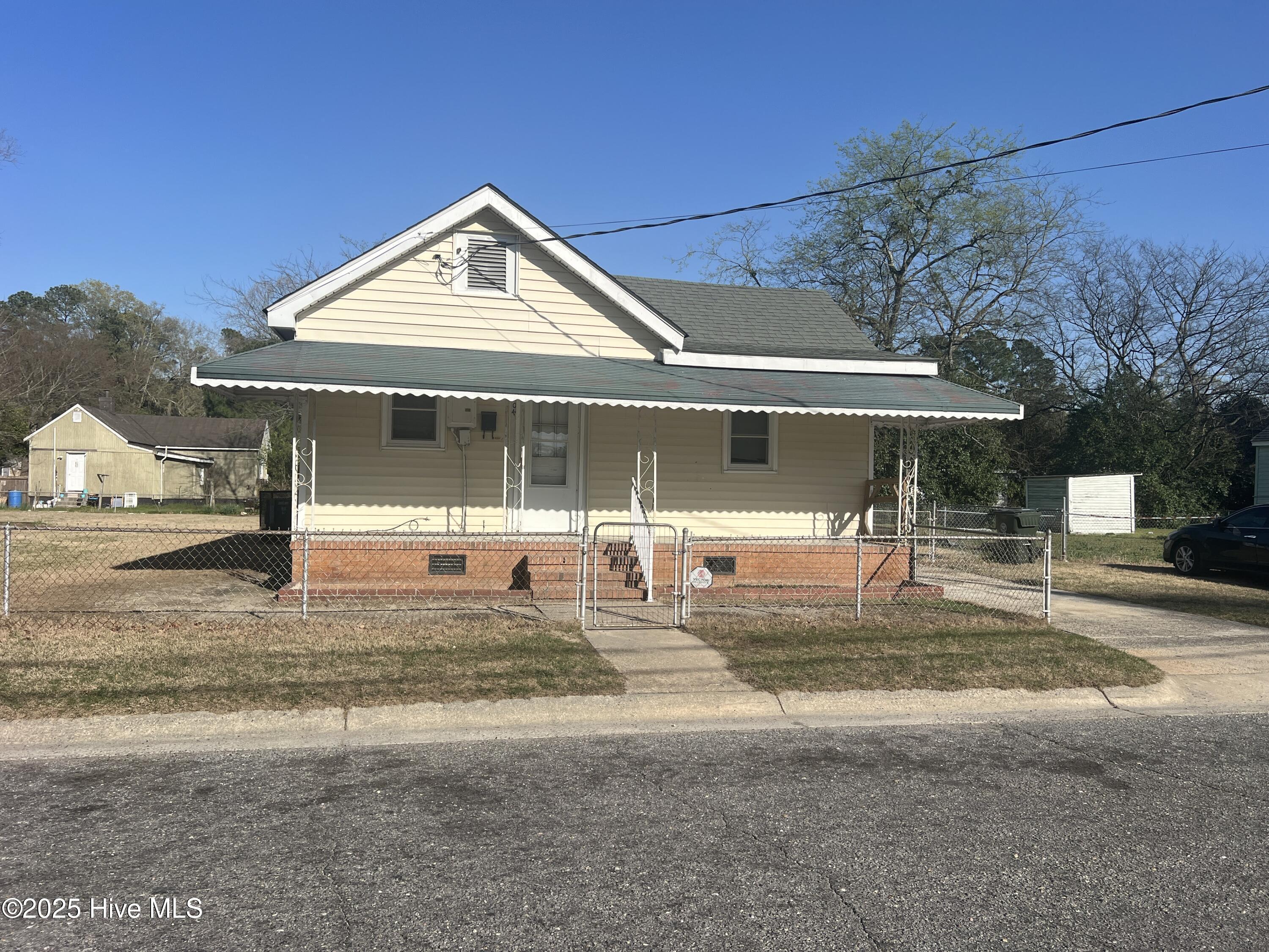 Creech St, Goldsboro, NC 27530