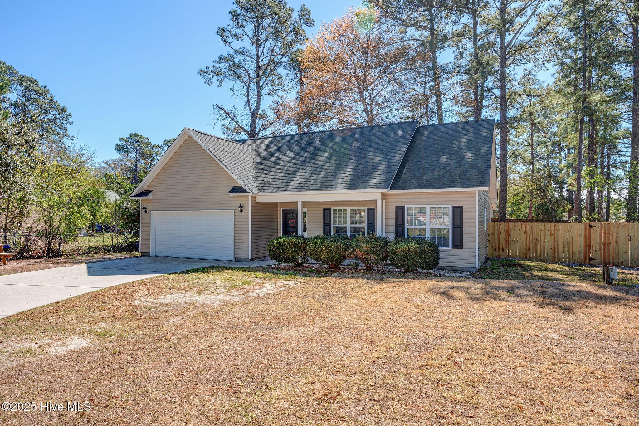 Berry Ct, Wilmington, NC 28412