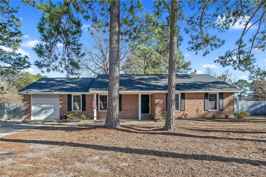Timbercroft Ln, Fayetteville, NC 28314