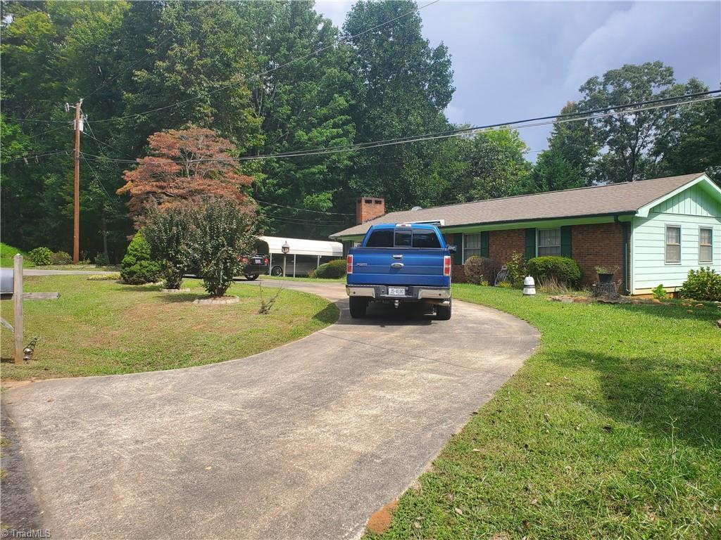 Harvest Cir, Asheboro, NC 27203