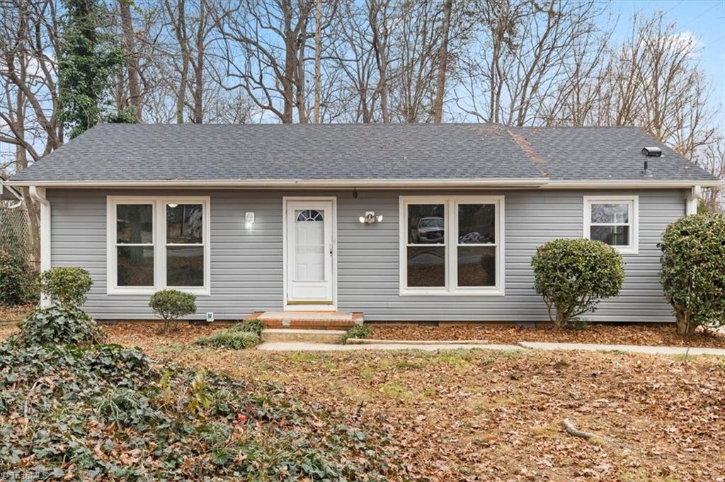 Romaine St, Greensboro, NC 27407