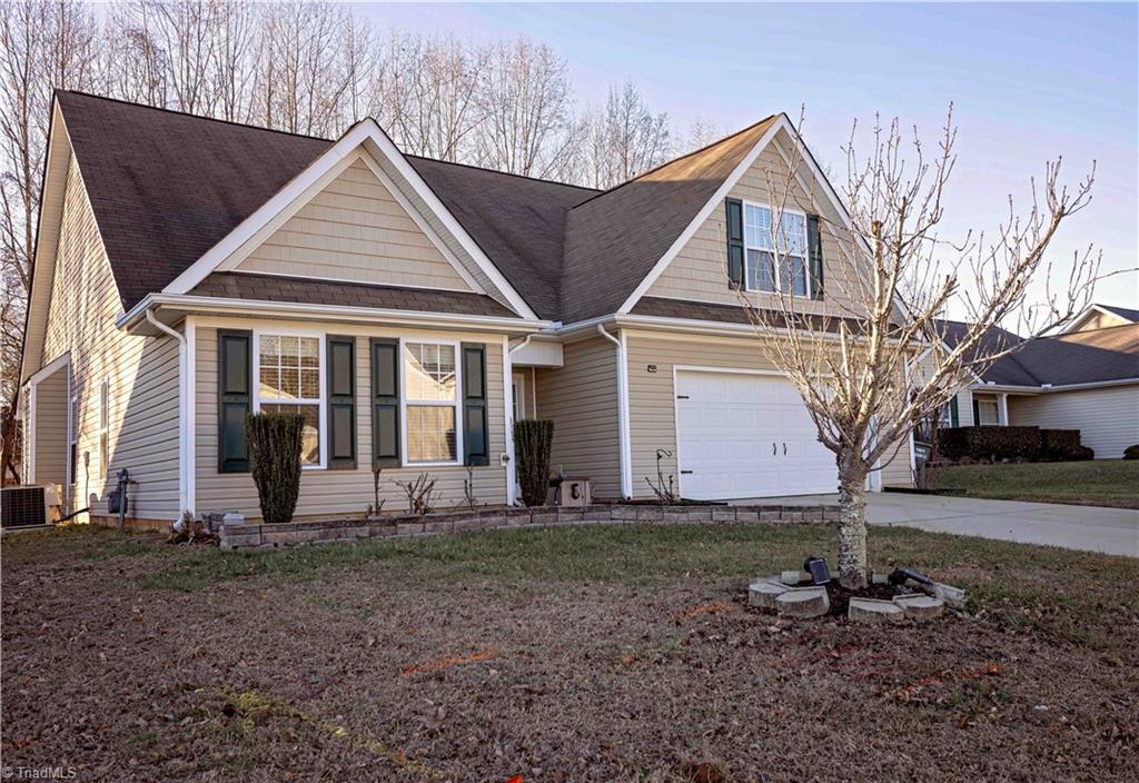 Walnut Crossing Dr, Whitsett, NC 27377