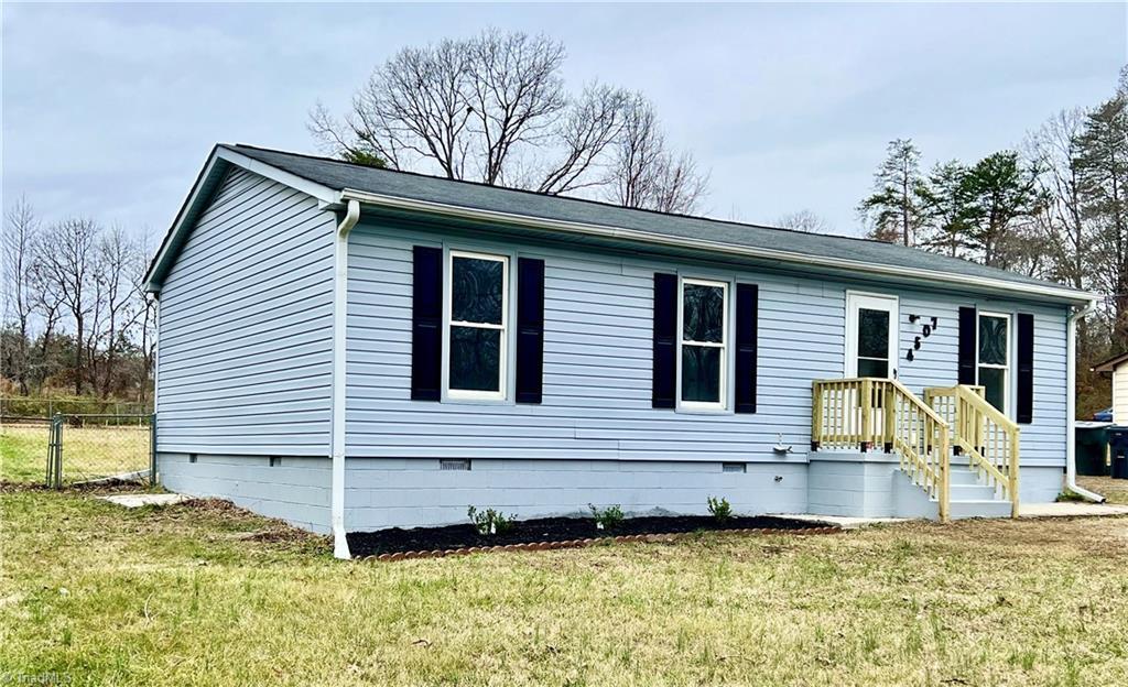 Southern Webbing Mill Rd, Greensboro, NC 27405