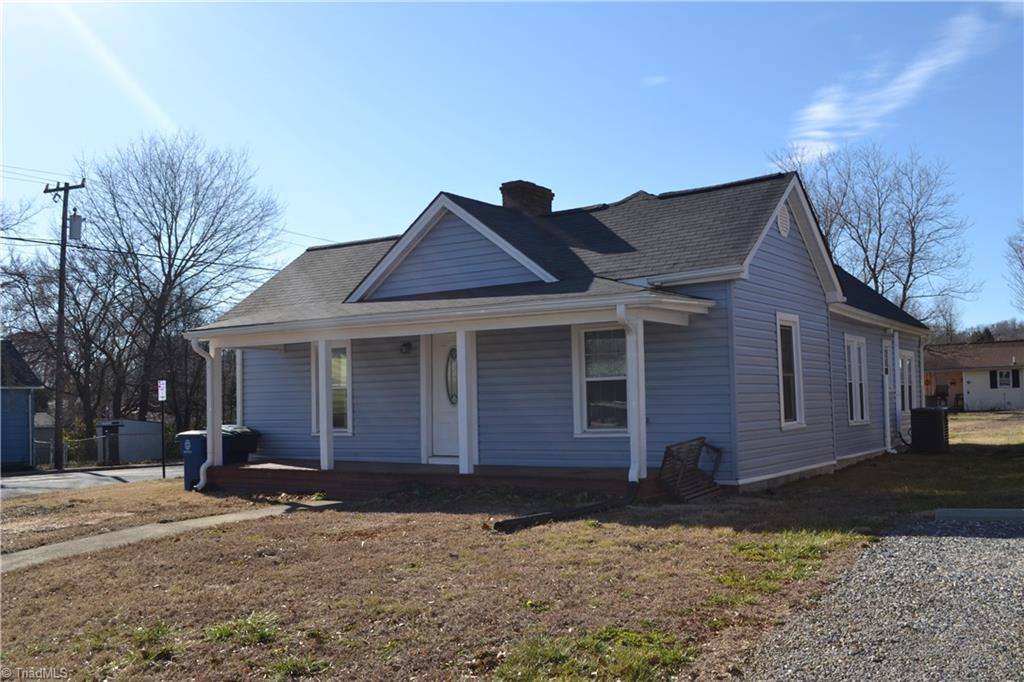 S 5th Ave, Mayodan, NC 27027