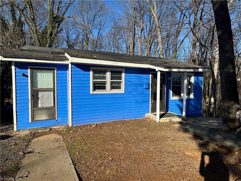 W 24th St, Winston Salem, NC 27105