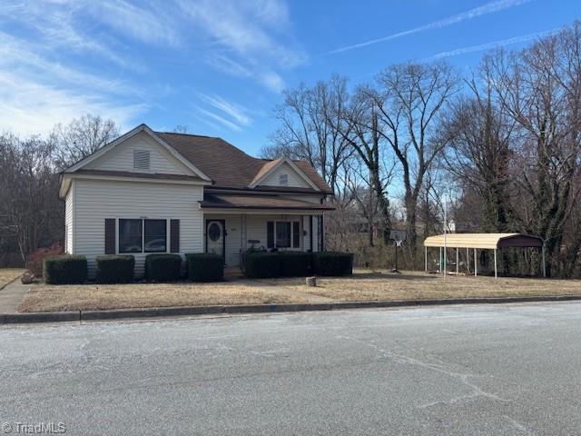 Sands Cir, Reidsville, NC 27320