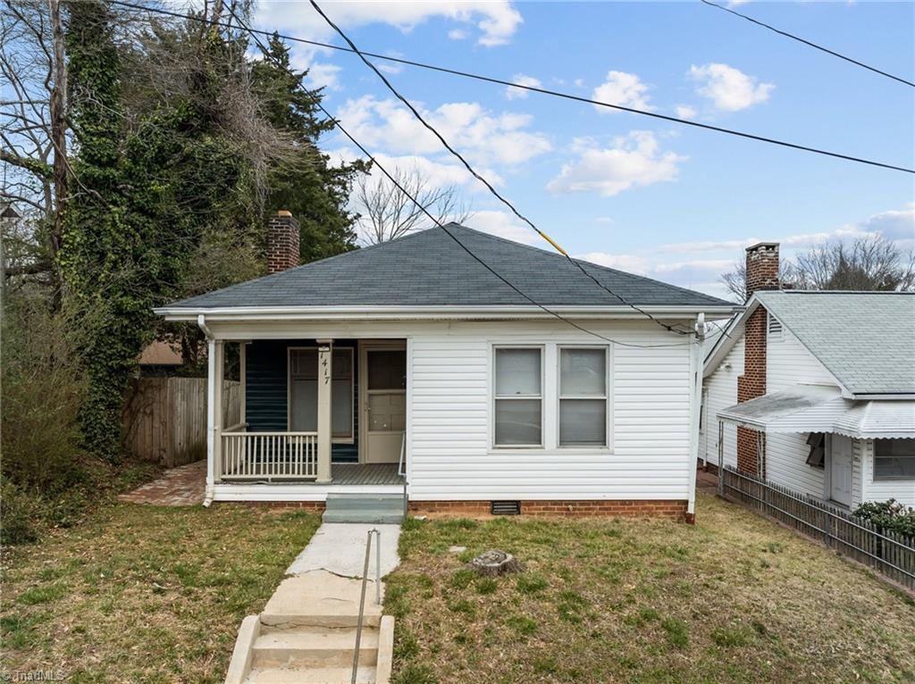 W Academy St, Winston Salem, NC 27103