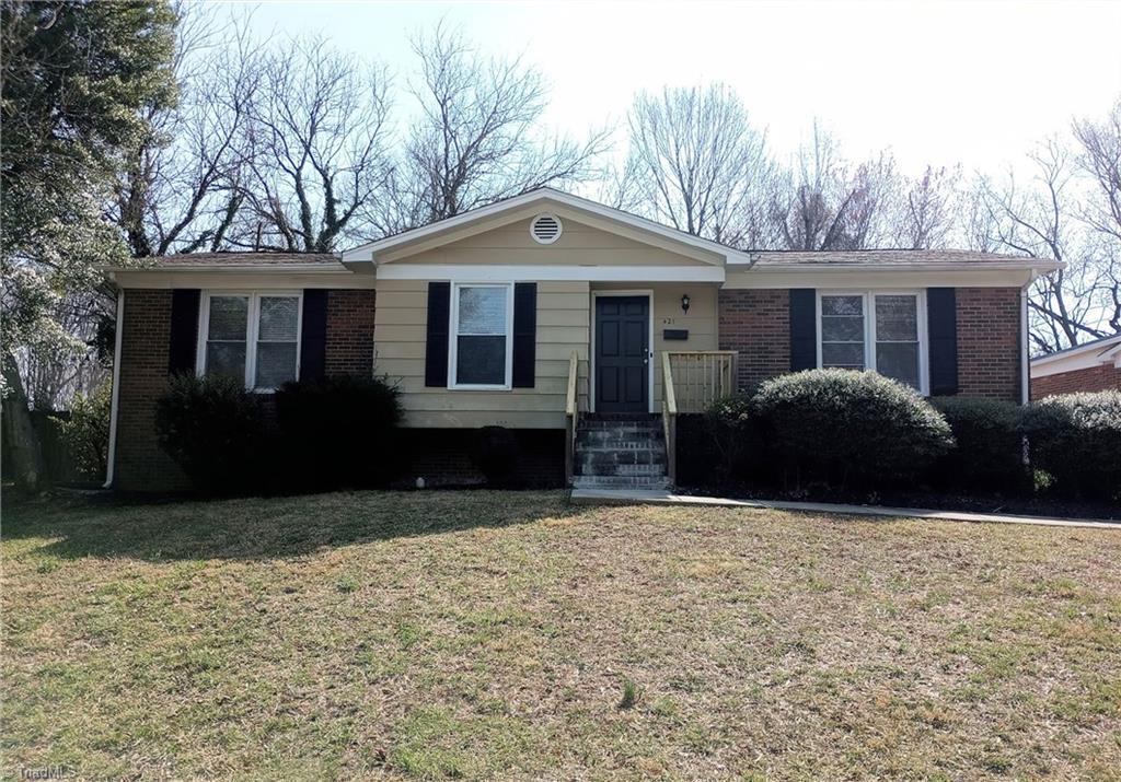 Forest Hill Ave, Winston Salem, NC 27105