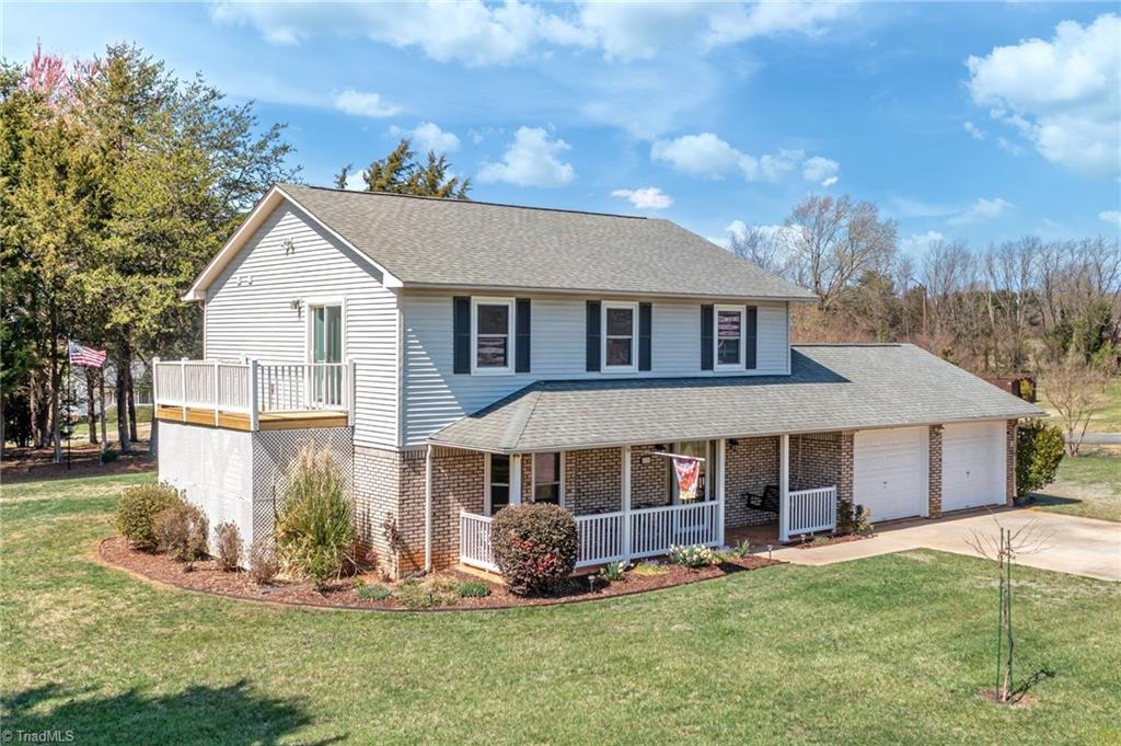 Christian Cir, Walkertown, NC 27051