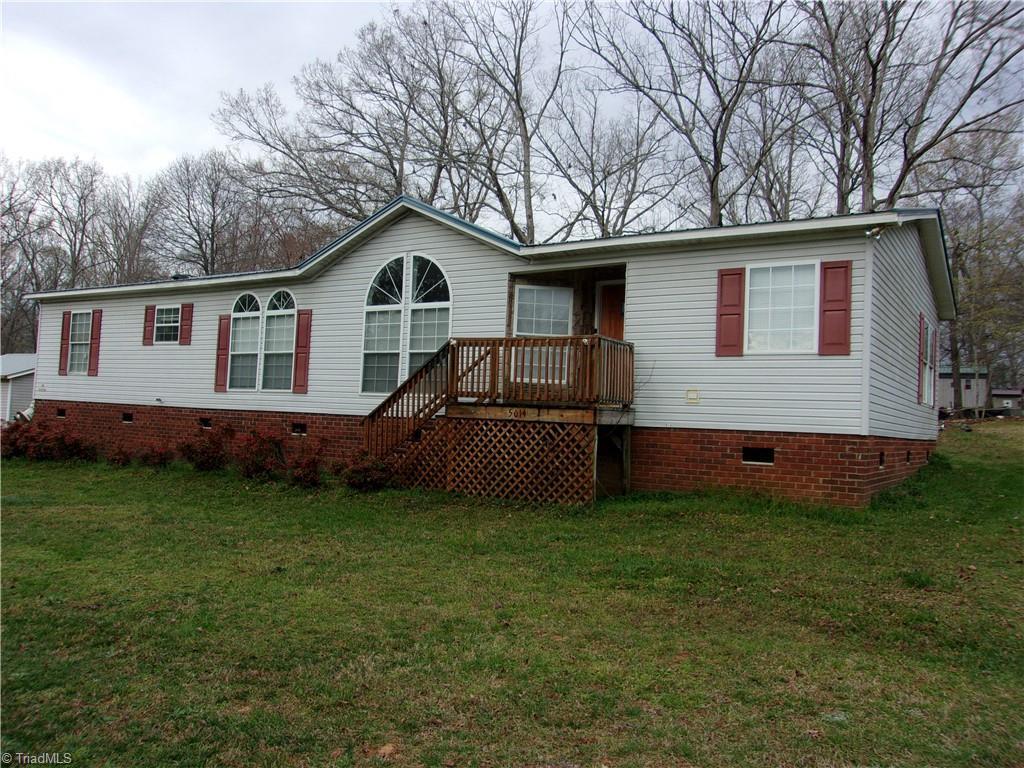 Wells Ln, Randleman, NC 27317