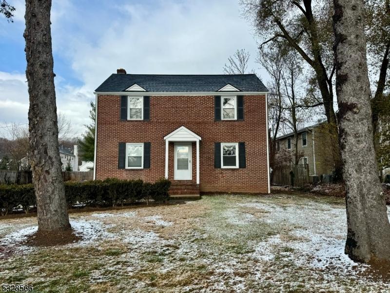 Mountain Blvd, Warren, NJ 07059