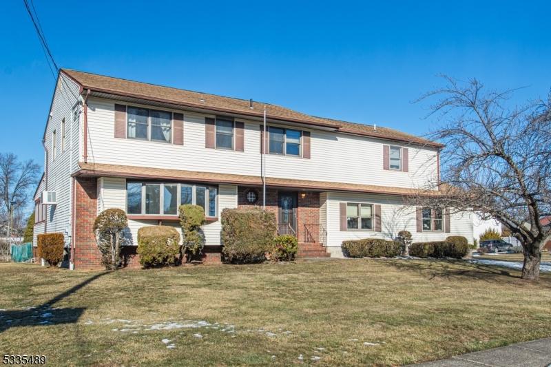 Martin Pl, Fairfield, NJ 07004