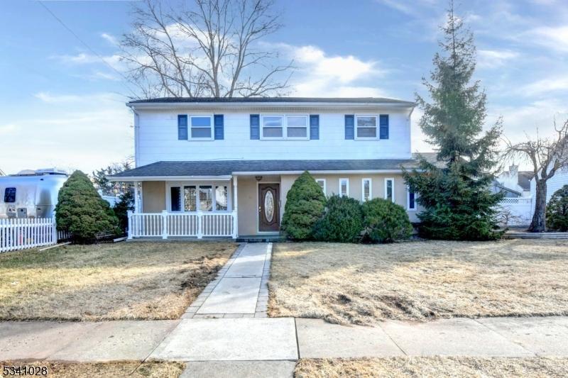 E Locust Ave, Colonia, NJ 07067