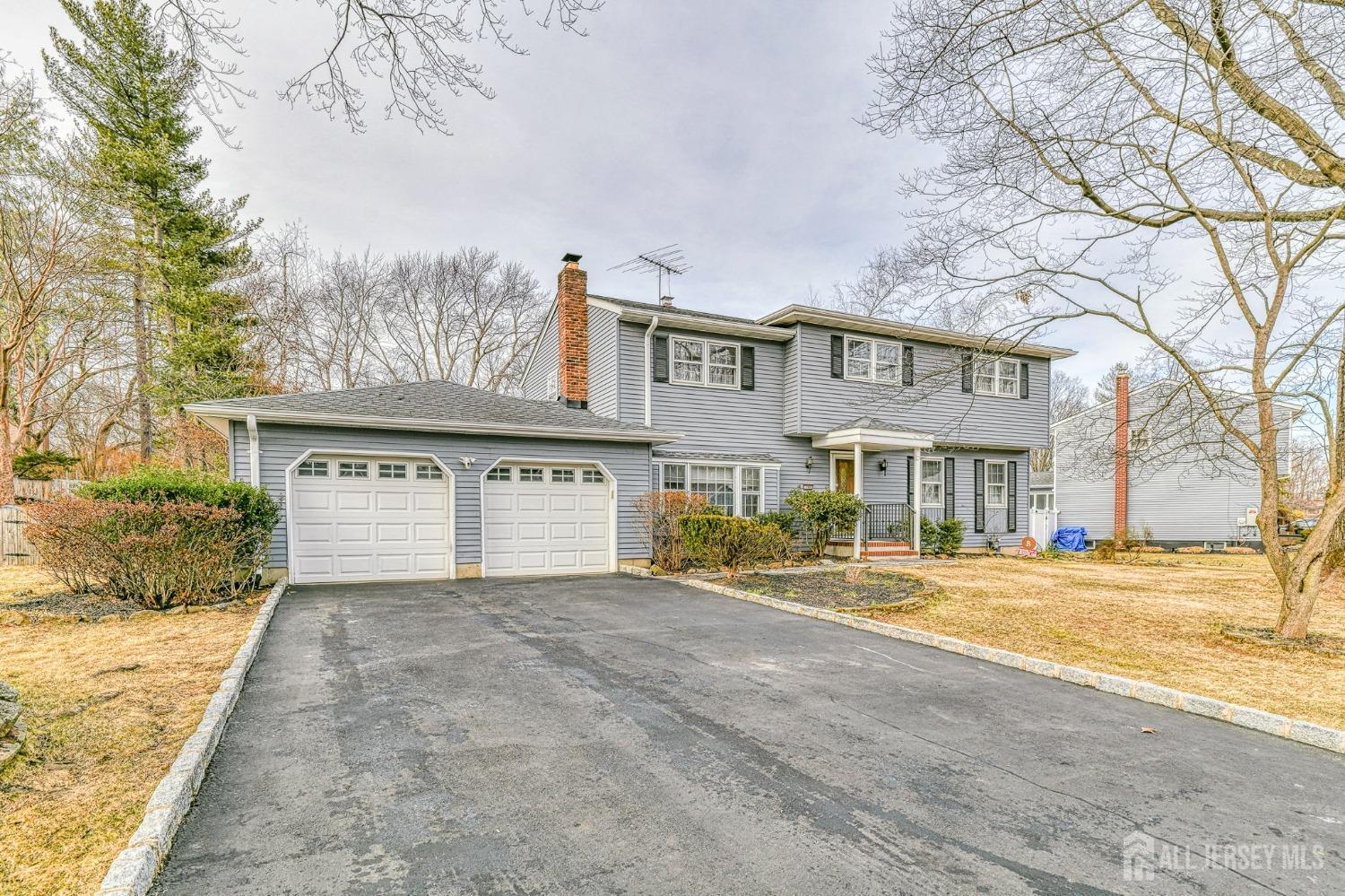 Hoover Dr, North Brunswick, NJ 08902