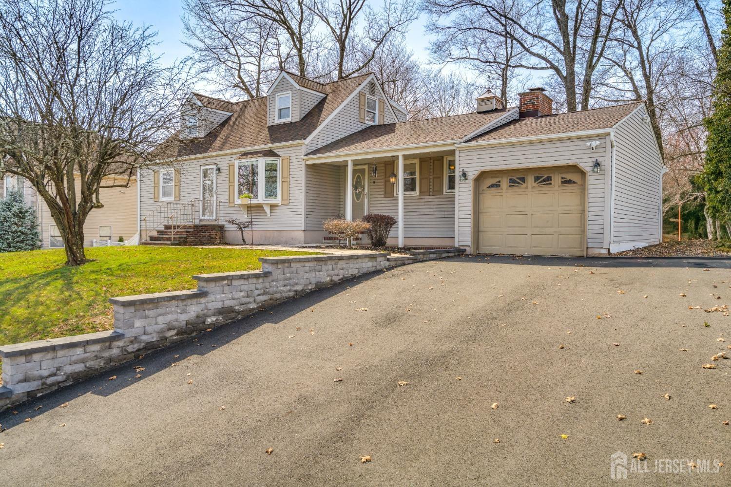 Grove Ave, Edison, NJ 08820