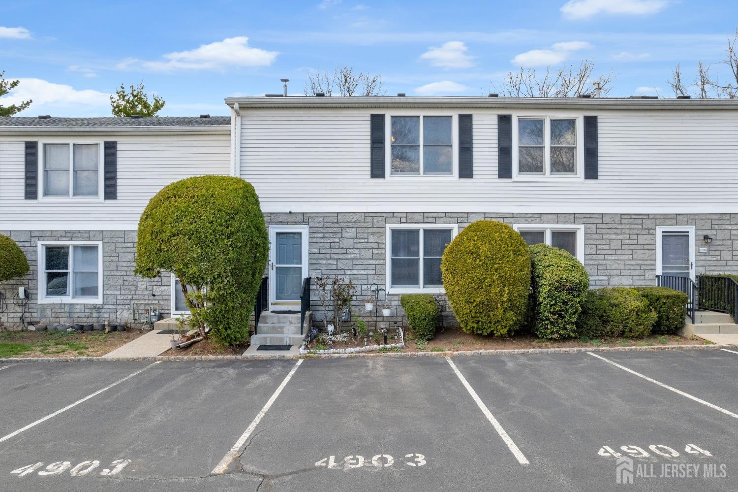 Hana Rd, Edison, NJ 08817