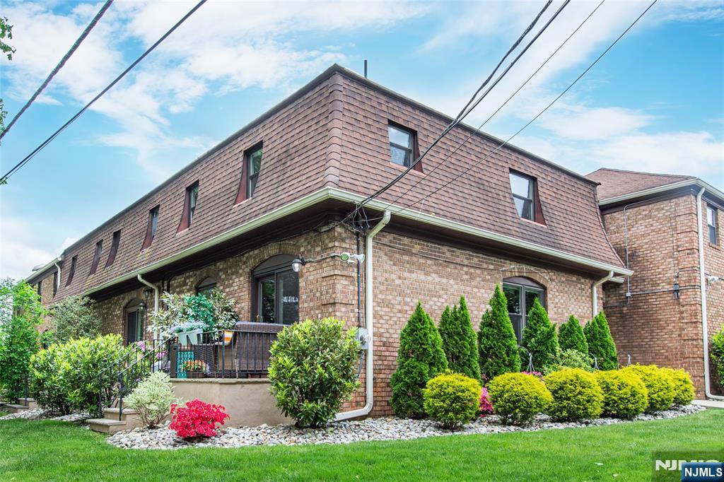 Bloomfield Ave, West Caldwell, NJ 07006
