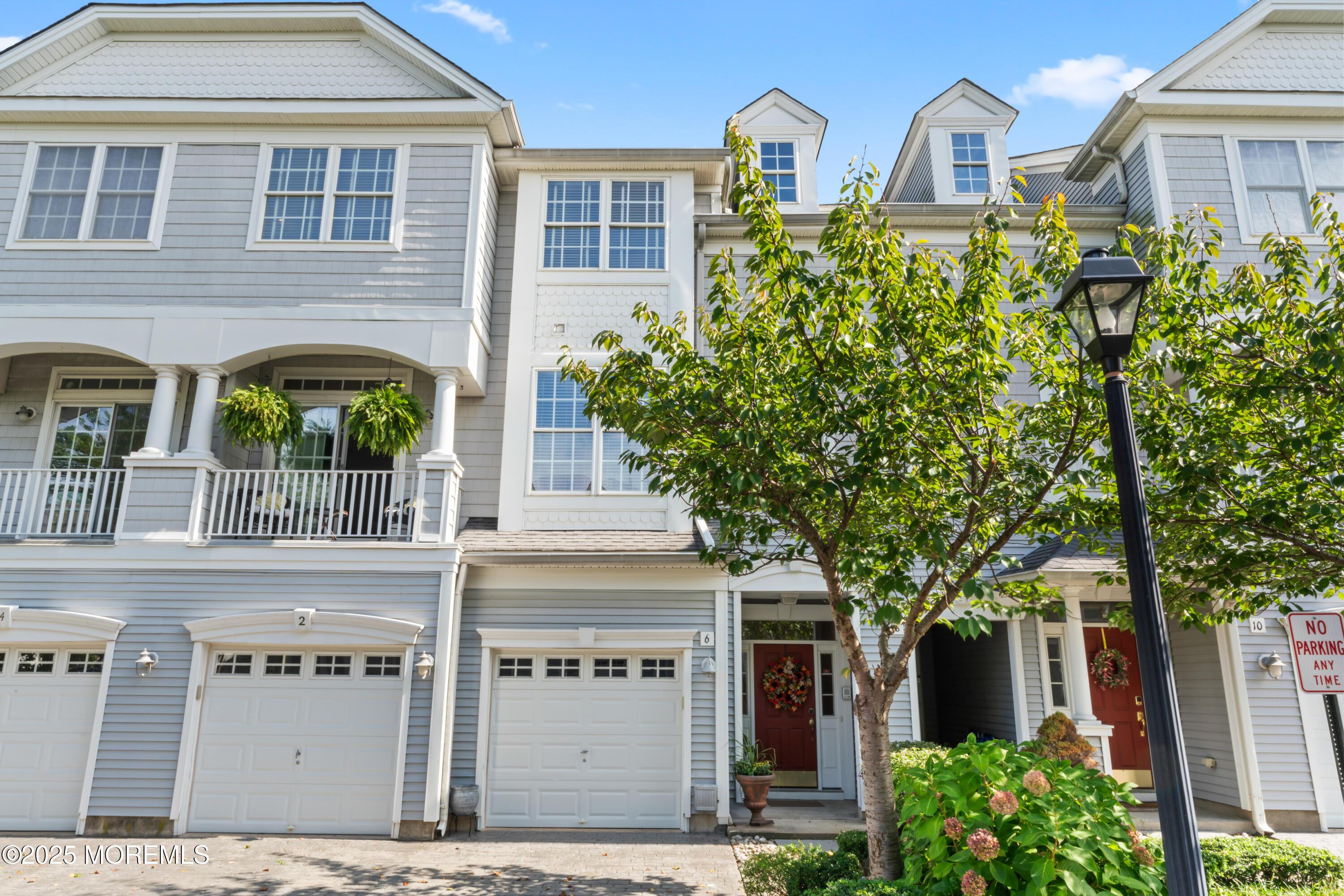 Skimmer Ln, Port Monmouth, NJ 07758