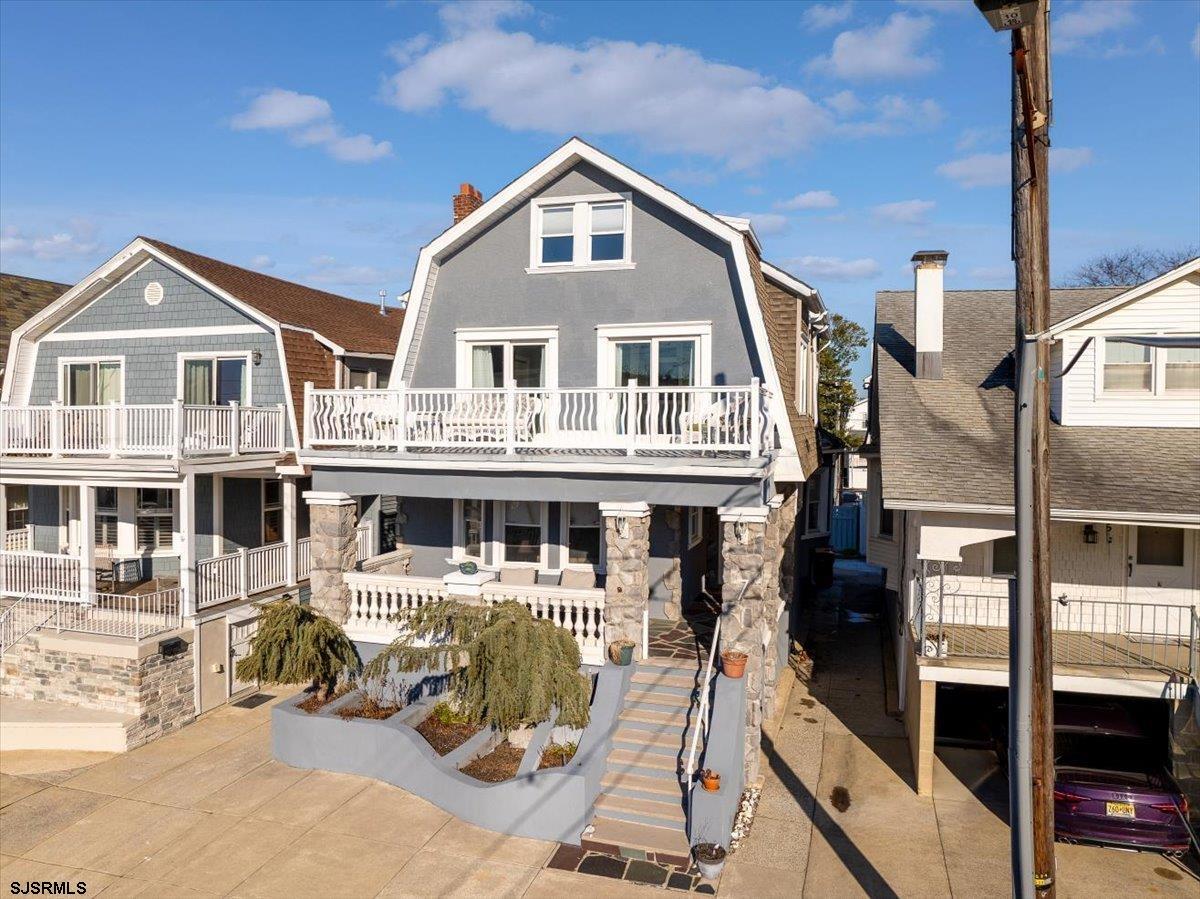 N Surrey Ave, Ventnor City, NJ 08406